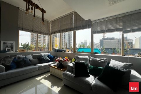 Apartment de 2 dormitorios en Dubai, UAE No. 104660 2