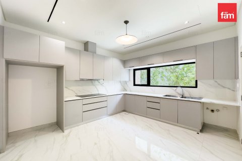 Вилла с 5 спальнями  №108341 3