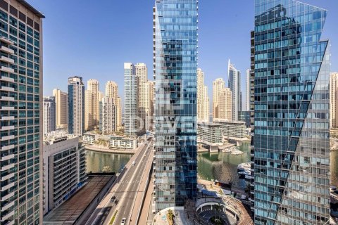 Apartment de 2 dormitorios en West Avenue Tower, UAE No. 202541 15