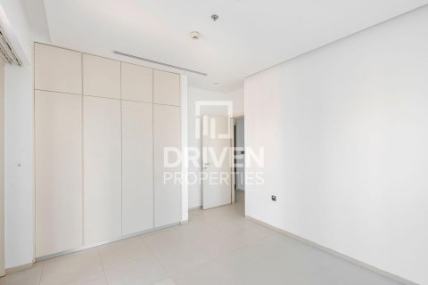 Apartment de 2 dormitorios en West Avenue Tower, UAE No. 202541 6