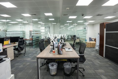 564m² Office in Business Bay, UAE No. 167194 3