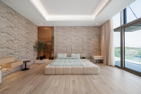 Villa de 4 dormitorios en District One, UAE No. 202316 19