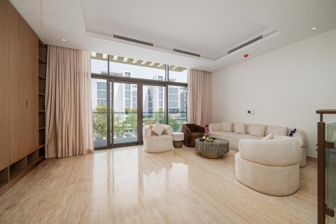 Villa de 4 dormitorios en District One, UAE No. 202316 16