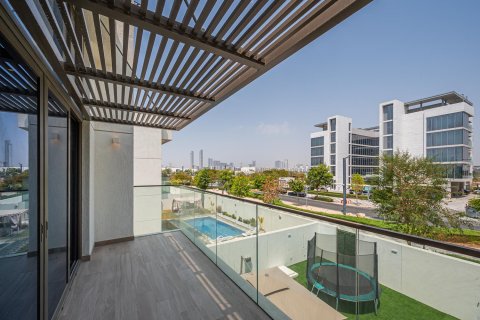 Villa de 4 dormitorios en District One, UAE No. 202316 24