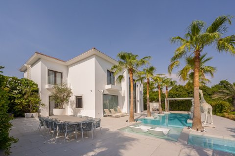 4 غرف نوم فيلا في Jumeirah Islands, الإمارات العربية المتحدة رقم 202313 3