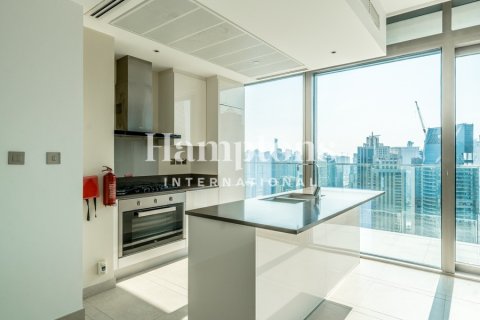 Apartment de 2 dormitorios en The Address Dubai Marina, UAE No. 149743 3