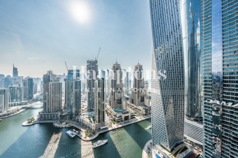 Apartment de 2 dormitorios en The Address Dubai Marina, UAE No. 149743 7