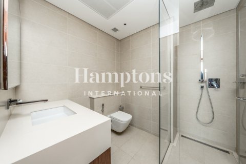 Apartment de 2 dormitorios en The Address Dubai Marina, UAE No. 149743 22