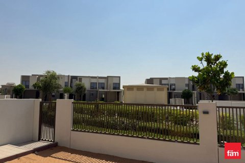 4 bedrooms Townhouse  No. 115927 10