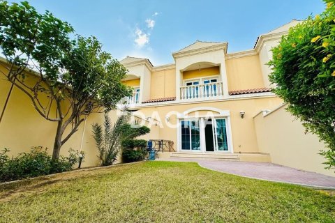 Townhouse de 2 chambres à District 12T, UAE No. 203679