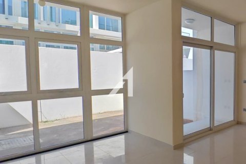 3 غرف نوم فيلا في الينابيع, الإمارات العربية المتحدة رقم 149850