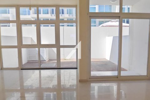 3 غرف نوم فيلا في الينابيع, الإمارات العربية المتحدة رقم 149850 9