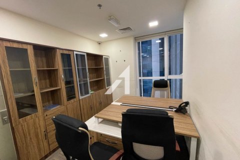 Office de 98m² en Sheikh Zayed Road, UAE No. 149851 11