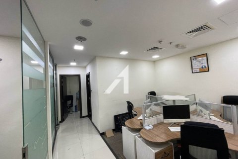 Office de 98m² en Sheikh Zayed Road, UAE No. 149851