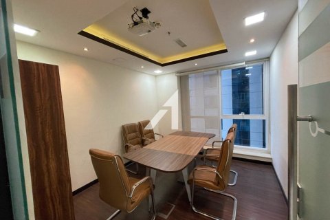 Office de 98m² en Sheikh Zayed Road, UAE No. 149851 12