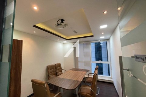 Office de 98m² en Sheikh Zayed Road, UAE No. 149851 3