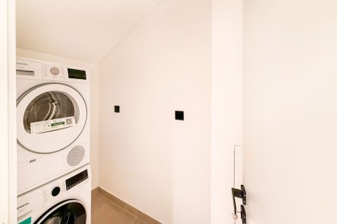 2 bedrooms Villa in Jumeirah Village Circle, UAE No. 199514 13