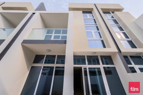 5 bedrooms Townhouse in Dubai, UAE No. 163160 5