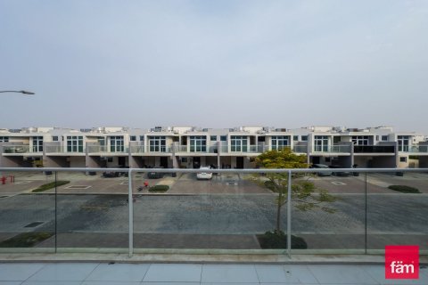 5 bedrooms Townhouse in Dubai, UAE No. 163160 17