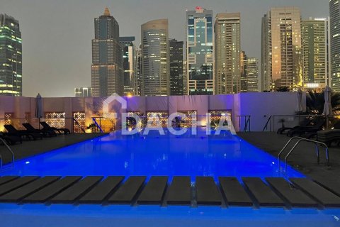 Apartment de 1 dormitorio en West Avenue Tower, UAE No. 164727 9