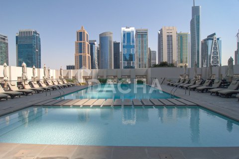 Apartment de 1 dormitorio en West Avenue Tower, UAE No. 164727 12