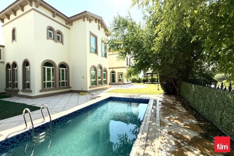 5 غرفة نوم  فيلا في Jumeirah Islands, الإمارات العربية المتحدة رقم 165468 4