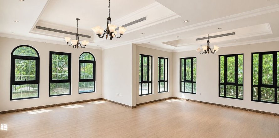 5 غرفة نوم  فيلا في Jumeirah Islands, الإمارات العربية المتحدة رقم 165468