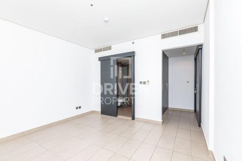 Duplex de 3 dormitorios en Jumeirah Islands, UAE No. 206538 4
