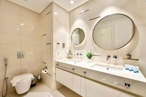Appartement de 4 chambres à EMAAR Beachfront, UAE No. 206541 25