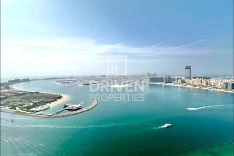 Appartement de 4 chambres à EMAAR Beachfront, UAE No. 206541 4