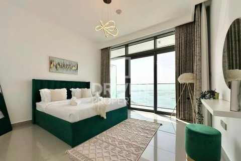 Appartement de 4 chambres à EMAAR Beachfront, UAE No. 206541 11
