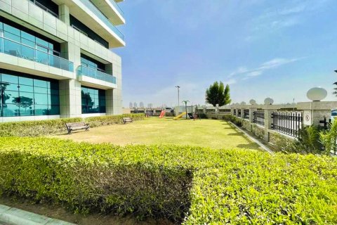 Квартира с 2 спальнями в Dubai Sports City, ОАЭ №146790 14