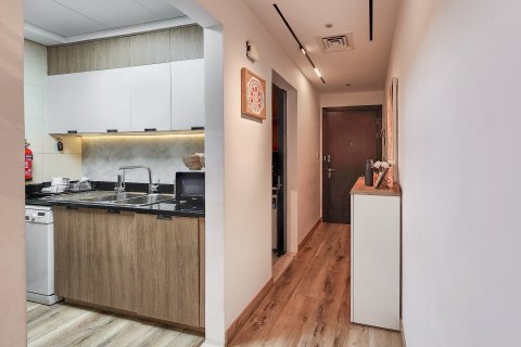 Квартира с 2 спальнями в Dubai Sports City, ОАЭ №146790 3