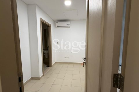 2 bedrooms Villa in Bella Casa, UAE No. 185654 8