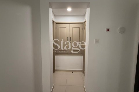 2 bedrooms Villa in Bella Casa, UAE No. 185654 21