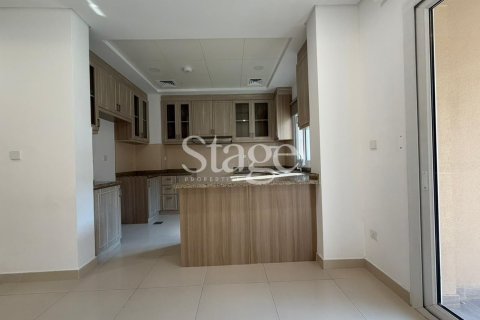 2 bedrooms Villa in Bella Casa, UAE No. 185654