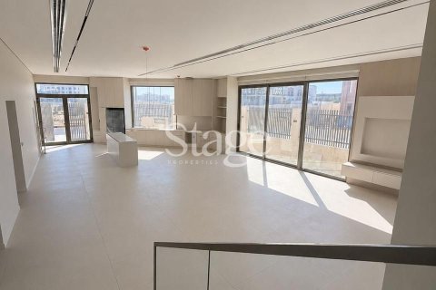 Villa de 6 dormitorios en Tilal City C, UAE No. 185652 13