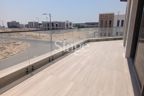 Villa de 6 dormitorios en Tilal City C, UAE No. 185652 17