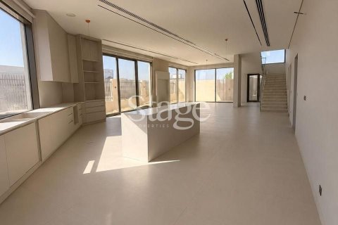 Villa de 6 dormitorios en Tilal City C, UAE No. 185652 25