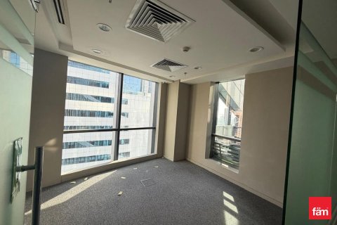 139m² Office in Business Bay, UAE No. 155067 3