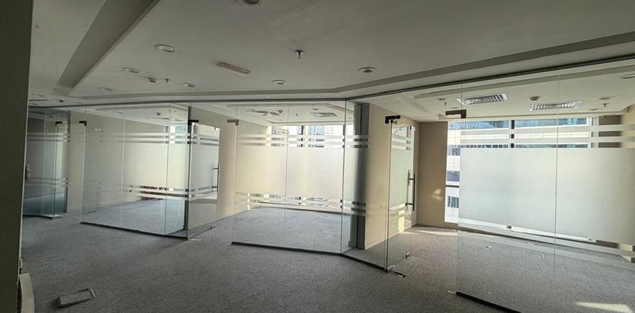 139m² Office in Business Bay, UAE No. 155067
