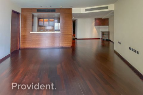 2 غرف نوم شقة في ARMANI RESIDENCES وسط مدينة دبي, الإمارات العربية المتحدة رقم 95951 5