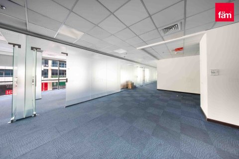 Офис 392.1м² в Бизнес-Бэй, ОАЭ №141475 4