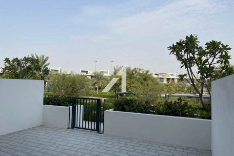 Квартира с 1 спальней  №125088 2