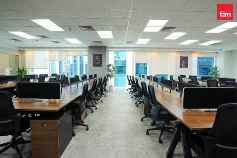 181.4m² Office in Business Bay, UAE No. 210566 3