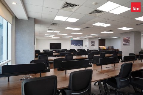 181.4m² Office in Business Bay, UAE No. 210566 10