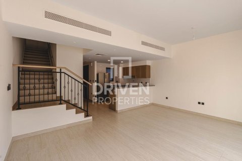 Townhouse de 3 chambres à Damac Lagoons, UAE No. 201257 4
