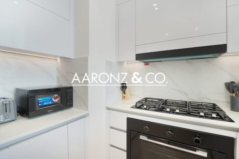 2 bedrooms Apartment in Jumeirah Village Circle, UAE No. 144234 18