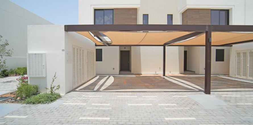 3 bedrooms Townhouse on the Yas Island, UAE No. 208806
