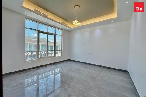 Villa de 6 dormitorios  No. 87399 14